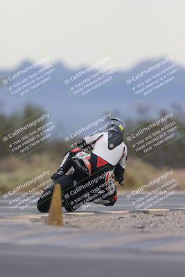 media/Sep-21-2025-Race Pace (Sun) [[98bf33ef95]]/Verified/2-Turn 2 Backside (835am)/